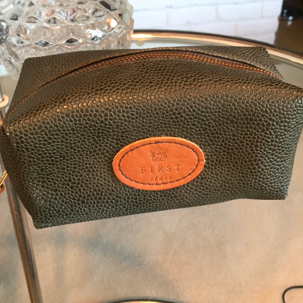 NWOT 1st Class bag British airways